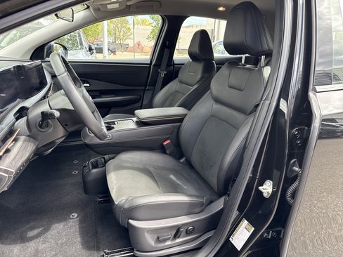 Certified 2024 Nissan Ariya AWD image 15