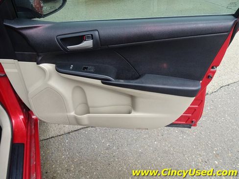 Used 2012 Toyota Camry LE FWD image 26