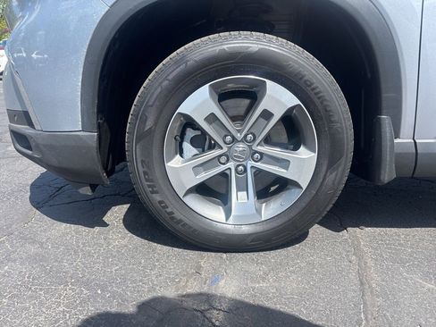 Used 2023 Honda Pilot EX-L image 7