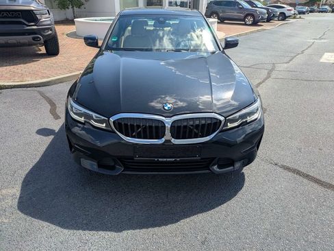 Used 2021 BMW 330i xDrive Sedan AWD/4WD image 10