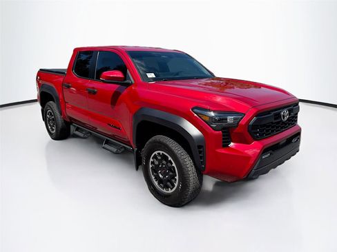 Used 2025 Toyota Tacoma TRD Off-Road w/ TRD Off Road Upgrade Package image 7