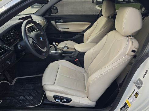 Used 2019 BMW 230i Coupe w/ Premium Package RWD image 12