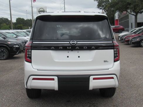 New 2026 Nissan Armada SL w/ Captain's Chari Seat Package image 4