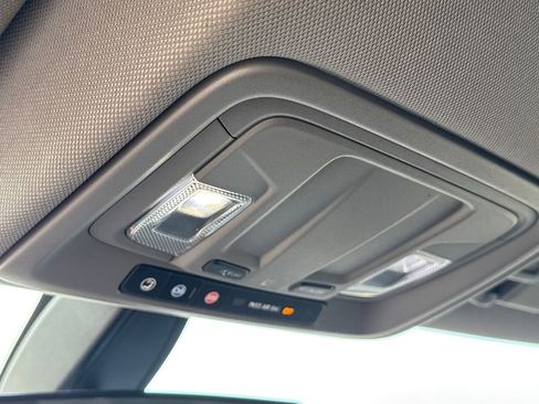 Used 2019 Chevrolet Silverado 1500 Custom w/ Custom Value Package image 31