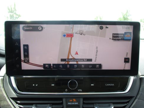 Used 2023 Nissan Altima 2.5 SL FWD image 19