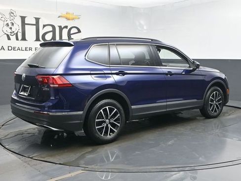 Used 2021 Volkswagen Tiguan SE AWD/4WD image 48
