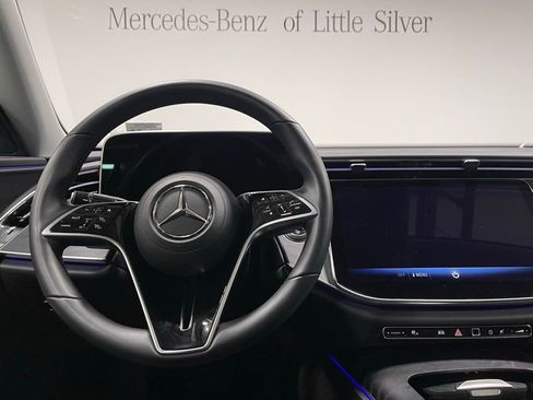 Used 2026 Mercedes-Benz E 350 4MATIC Sedan image 31