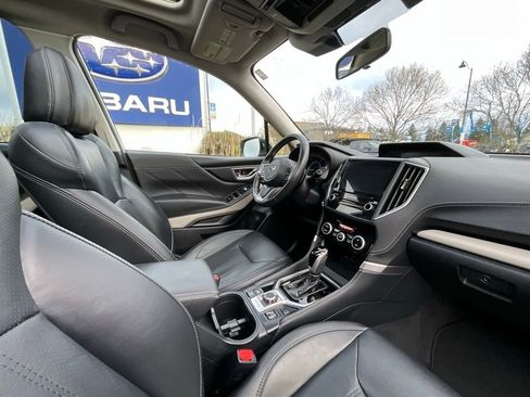 Certified 2023 Subaru Forester Limited image 18