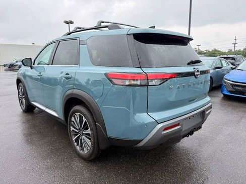New 2026 Nissan Pathfinder Platinum AWD/4WD image 7