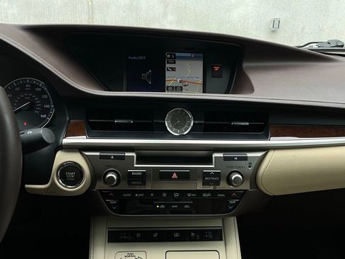 Used 2018 Lexus ES 350 350 image 28