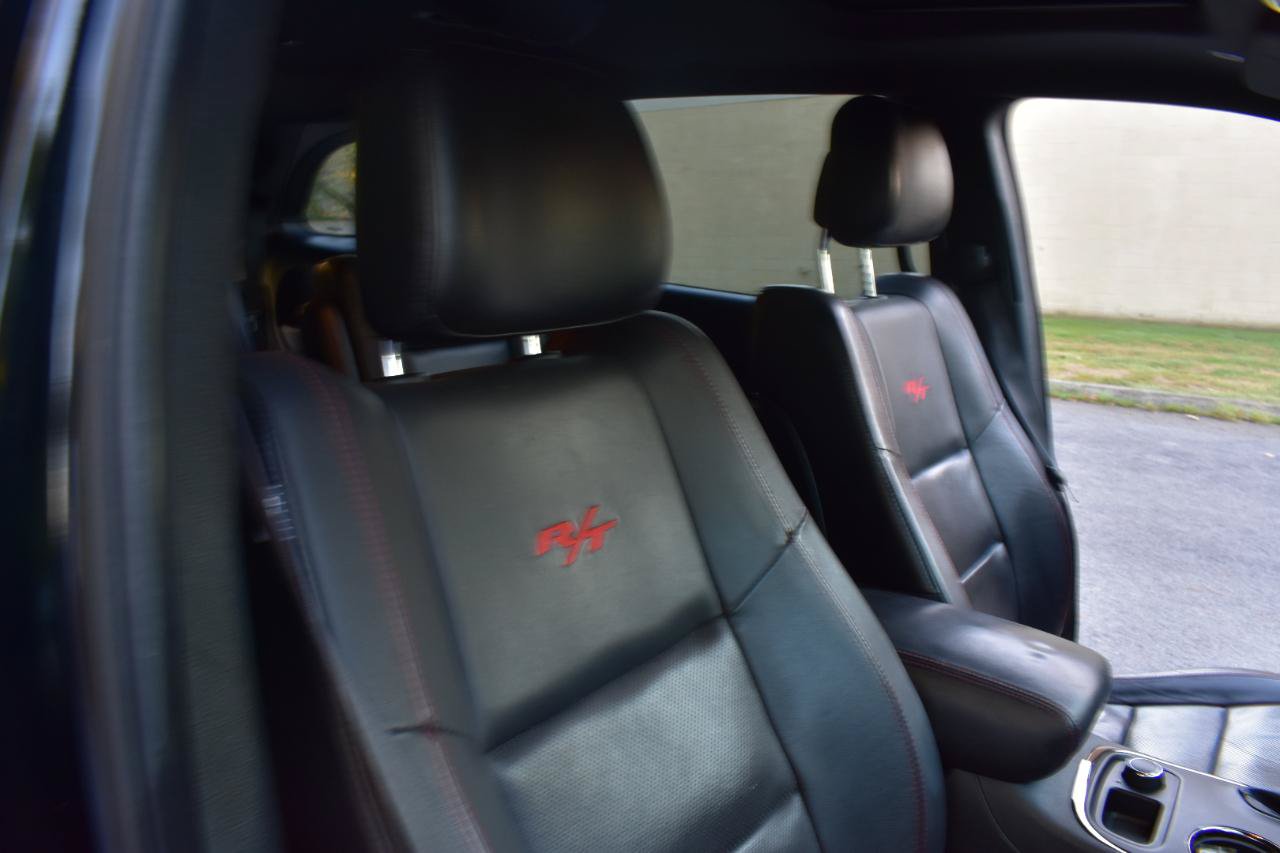 Used 2018 Dodge Durango R/T w/ Technology Group AWD/4WD image 19