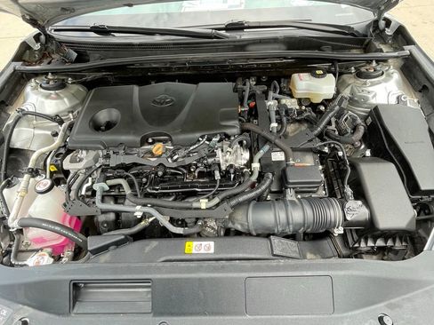 Used 2022 Toyota Camry XSE w/ Cold Weather Package FWD image 26