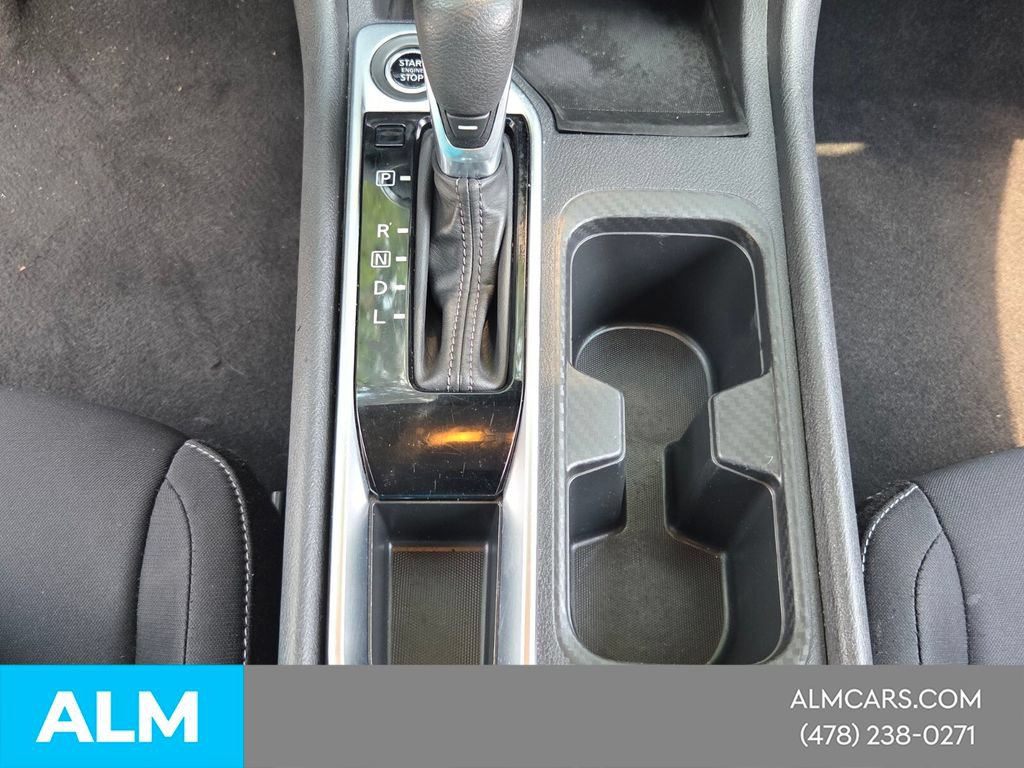 Used 2024 Nissan Sentra SV FWD image 20