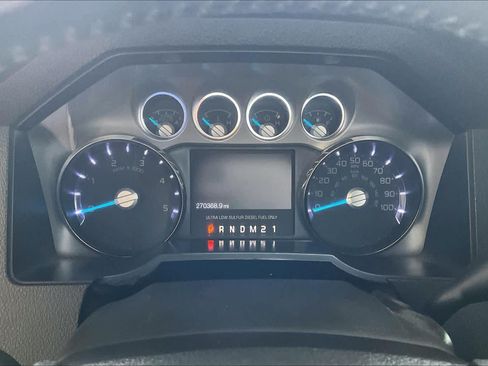 Used 2014 Ford F250 Lariat w/ Lariat Interior Package AWD/4WD image 24