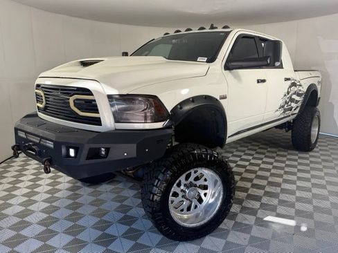 Used 2018 RAM 2500 Limited AWD/4WD image 1