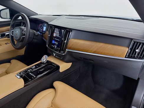 Used 2020 Volvo S90 T8 Inscription image 30