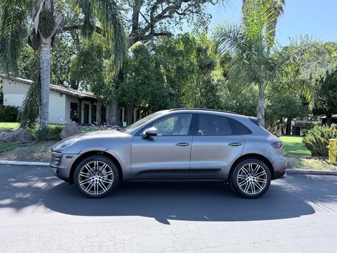Used 2018 Porsche Macan S AWD/4WD image 2