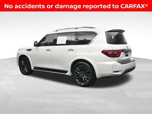 Used 2024 Nissan Armada Platinum w/ Captain's Chairs Package RWD image 3