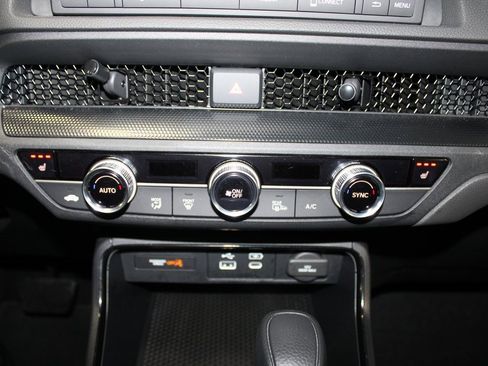 Used 2024 Honda CR-V EX image 28