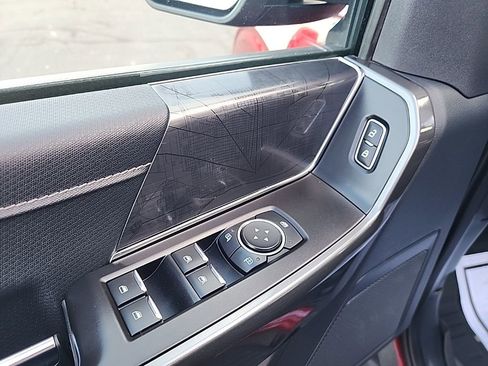 Used 2022 Ford F150 XLT w/ Equipment Group 302A High image 24