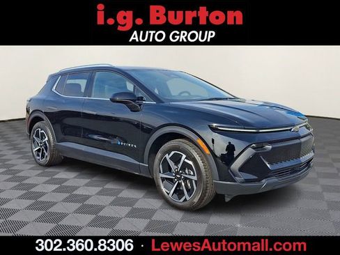 New 2026 Chevrolet Equinox EV LT image 1