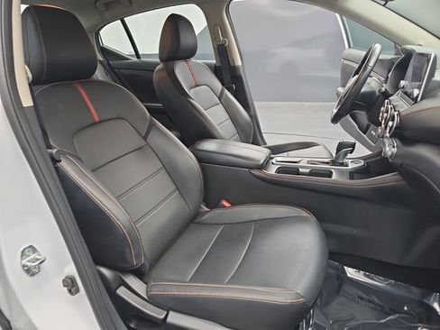 Used 2023 Nissan Sentra SR w/ SR Premium Package FWD image 49