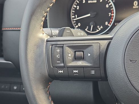 Used 2025 Nissan Pathfinder Rock Creek image 17