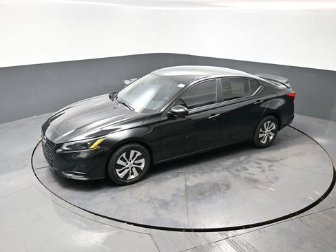 Used 2023 Nissan Altima 2.5 S image 43