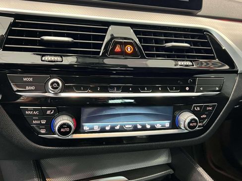 Used 2023 BMW M5 w/ Executive Package AWD/4WD image 28