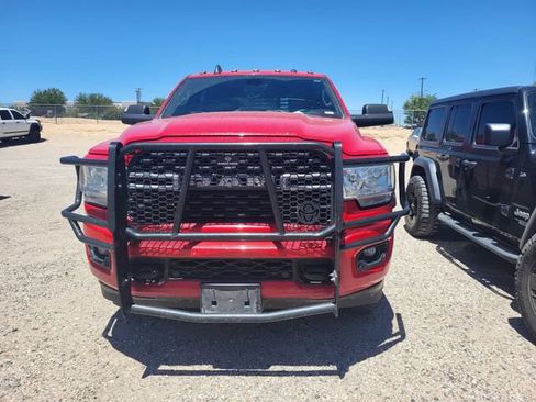 Used 2022 RAM 2500 Big Horn w/ Level C Equiment Group AWD/4WD image 3