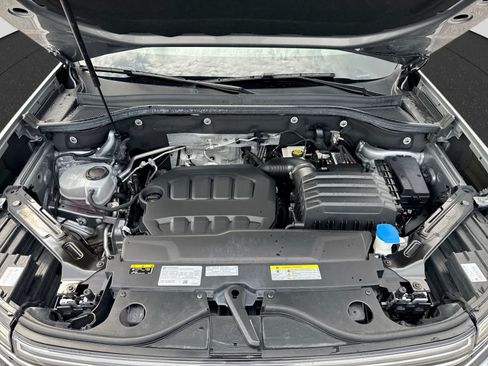 Used 2024 Volkswagen Atlas SE FWD image 21