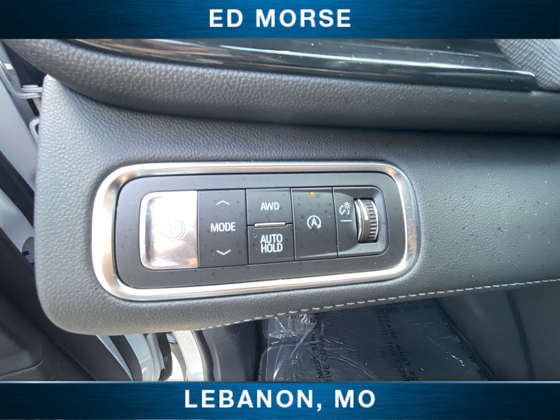 Certified 2026 Buick Enclave Preferred AWD/4WD image 17