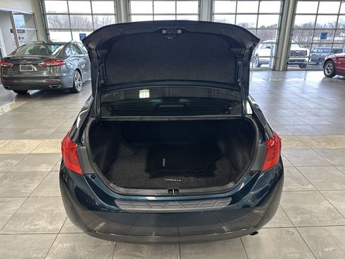 Used 2017 Toyota Corolla L image 25