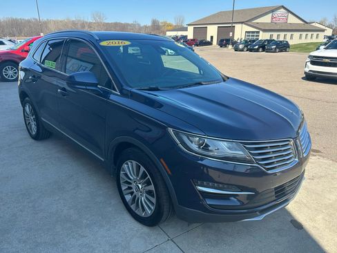Used 2016 Lincoln MKC Reserve w/ Lincoln MKC Climate Package image 3