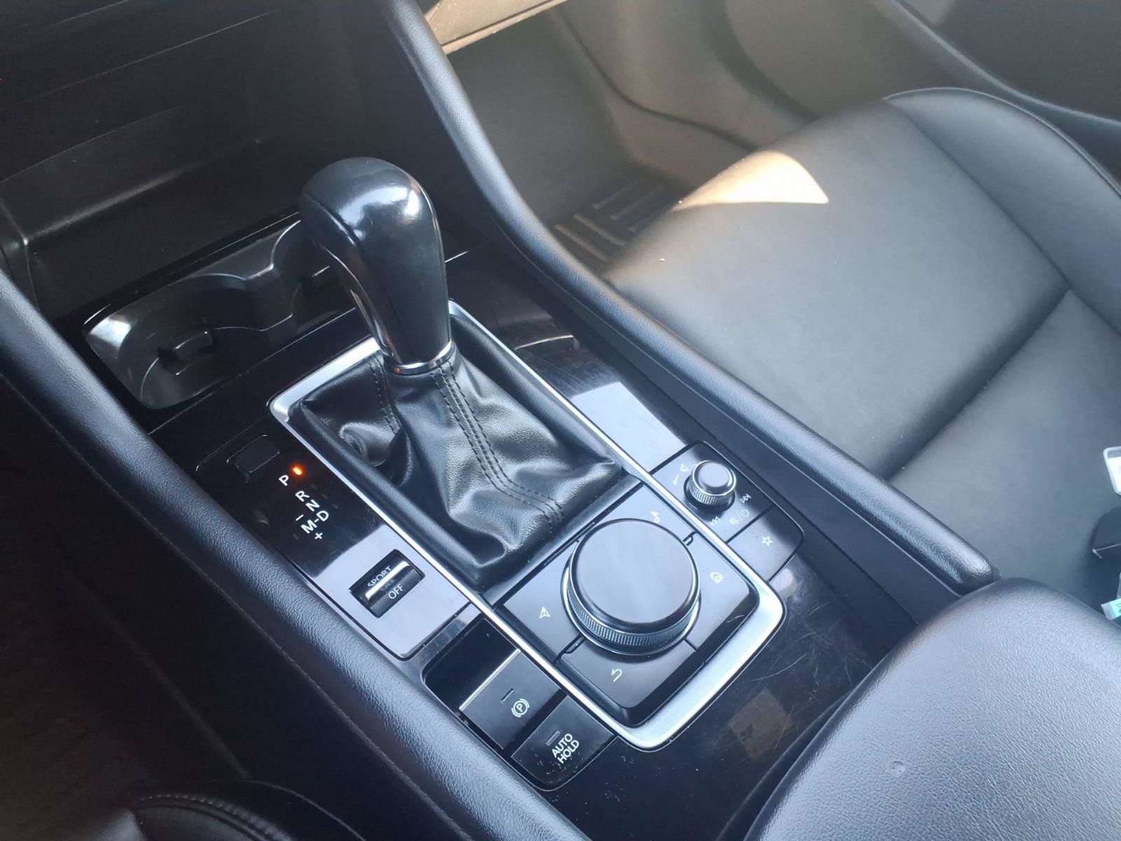 Used 2024 MAZDA MAZDA3 s FWD image 17