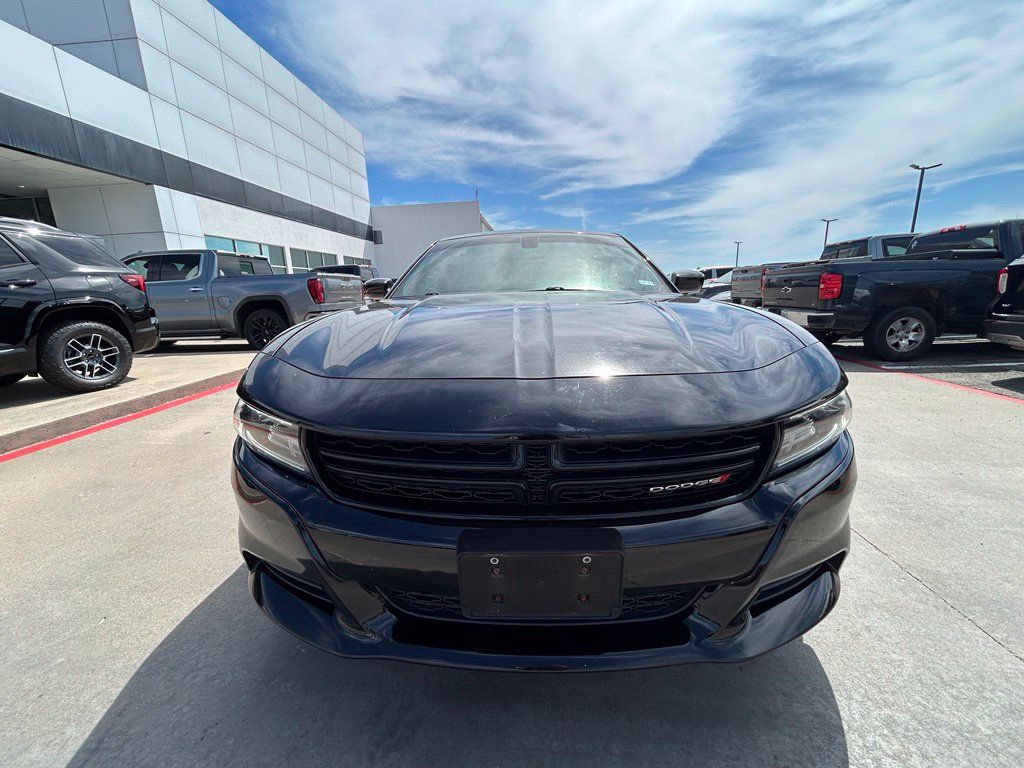Used 2021 Dodge Charger SXT w/ Leather Interior Group RWD image 5