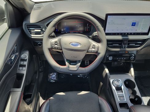 Used 2023 Ford Escape ST-Line w/ Tech Pack #1 FWD image 18