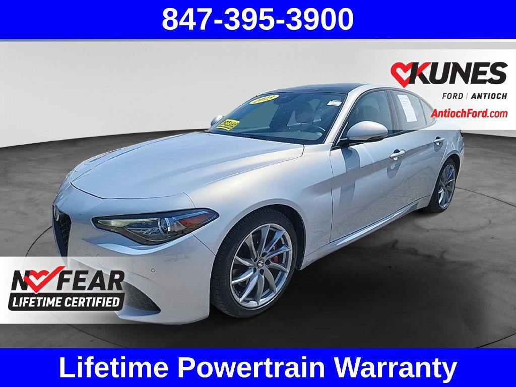 Used 2023 Alfa Romeo Giulia Sprint RWD image 4