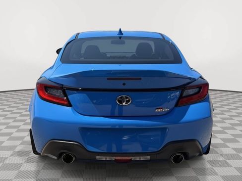 Used 2024 Toyota GR86 Premium RWD image 4