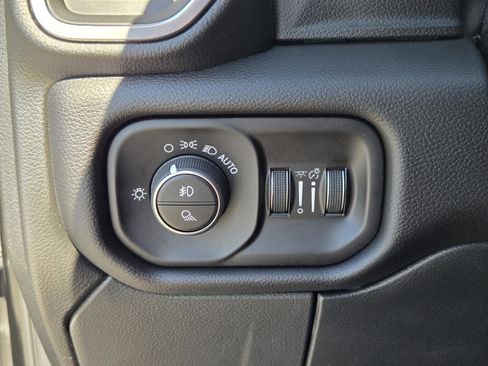 New 2025 RAM 2500 Laramie image 19