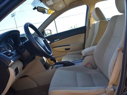 Used 2012 Honda Accord LX image 19