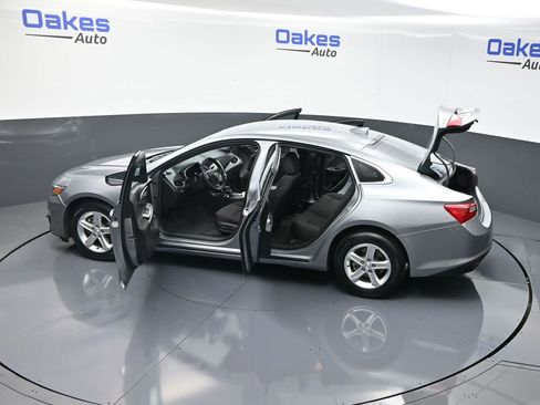 Used 2024 Chevrolet Malibu LT image 60