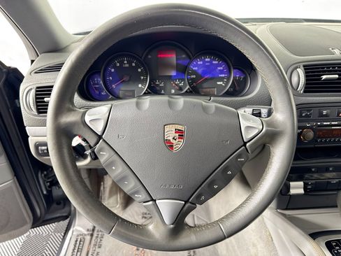Used 2006 Porsche Cayenne image 11
