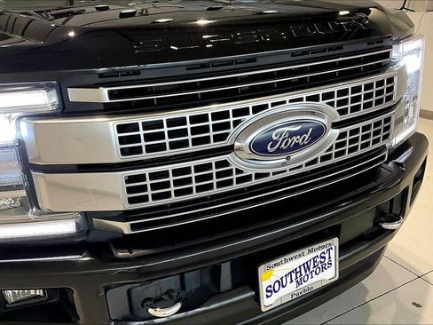 Used 2019 Ford F250 Platinum w/ Platinum Ultimate Package image 33