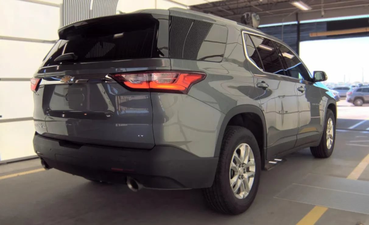 Used 2018 Chevrolet Traverse LT AWD/4WD image 5