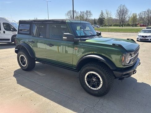 Used 2022 Ford Bronco Badlands AWD/4WD image 28