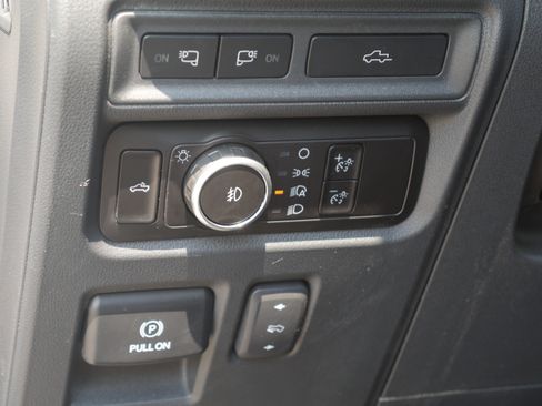 Certified 2023 Ford F150 Platinum AWD/4WD image 5