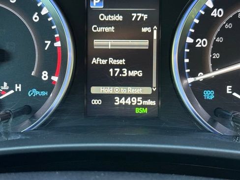 Used 2019 Toyota Highlander Limited Platinum AWD/4WD image 17