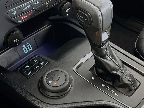 Used 2022 Ford Ranger Lariat w/ Equipment Group 501A High image 18