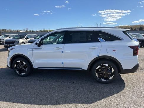 New 2026 Kia Sorento EX w/ EX Premium Package AWD/4WD image 6